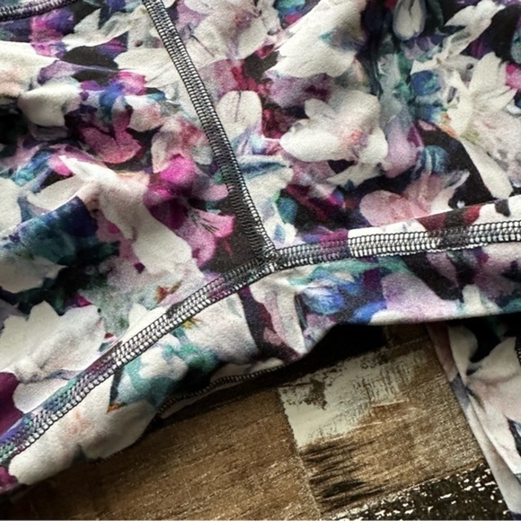 Lululemon Align Pant 25" Utopia Multi High Rise  - Size 4 - Picture 9 of 13